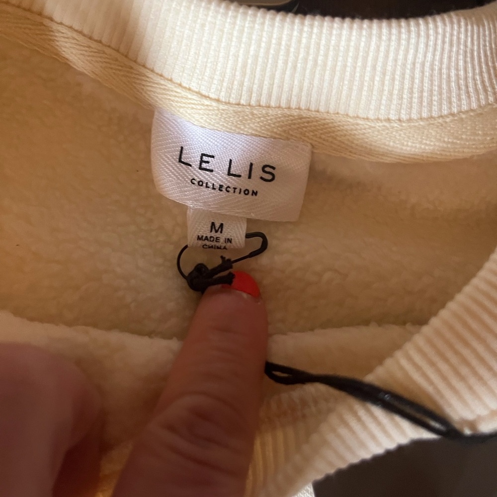 Brand new with tags Le Lis collection oversized apres ski social club - medium - Picture 3 of 5